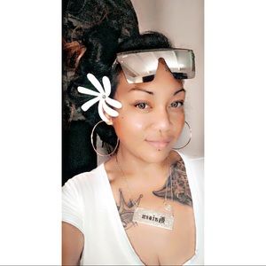 Meet your Posher, Napuaokekaihiwa